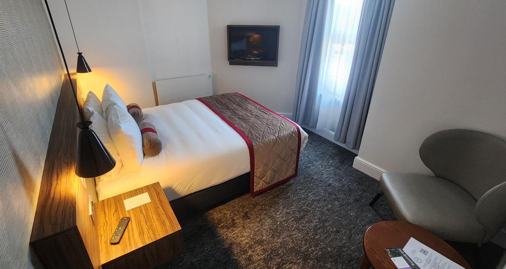 Mercure Centre Danum Hotel 3*